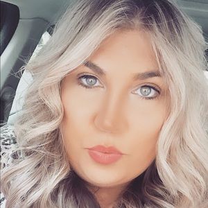 Meet your Posher, Janice